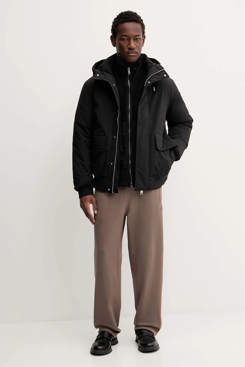 Куртка Tommy Jeans цвет чёрный зимняя DM0DM22032 Куртка Tommy Jeans цвет чёрный зимняя DM0DM22032