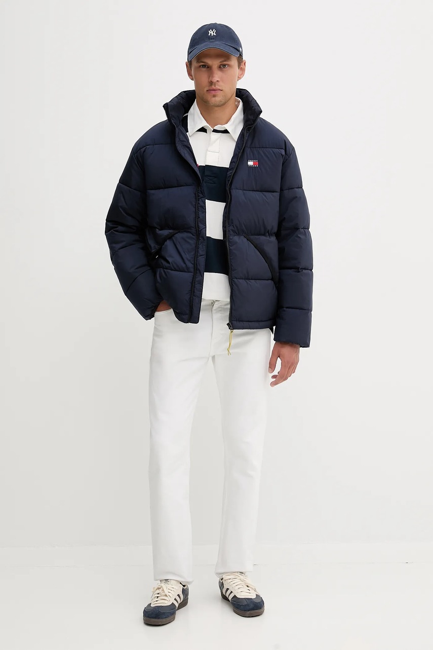 Куртка Tommy Jeans цвет синий зимняя DM0DM22040