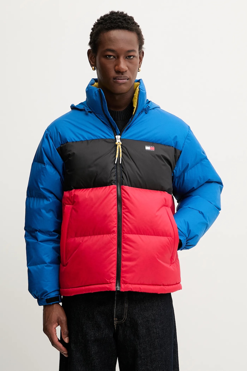 Levně Péřová bunda Tommy Jeans tmavomodrá barva, zimní, DM0DM22117