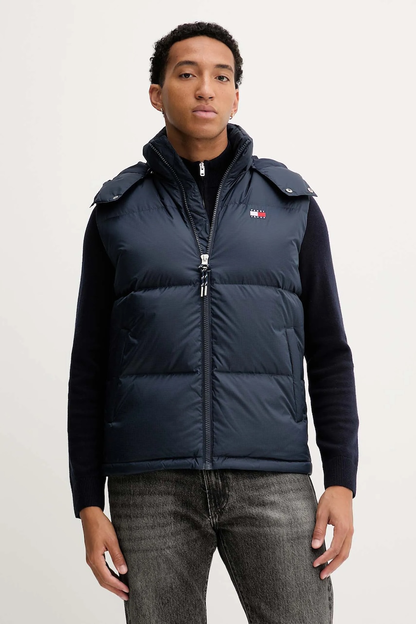 Tommy Jeans vestă de puf culoarea bleumarin, de iarnă, DM0DM22068
