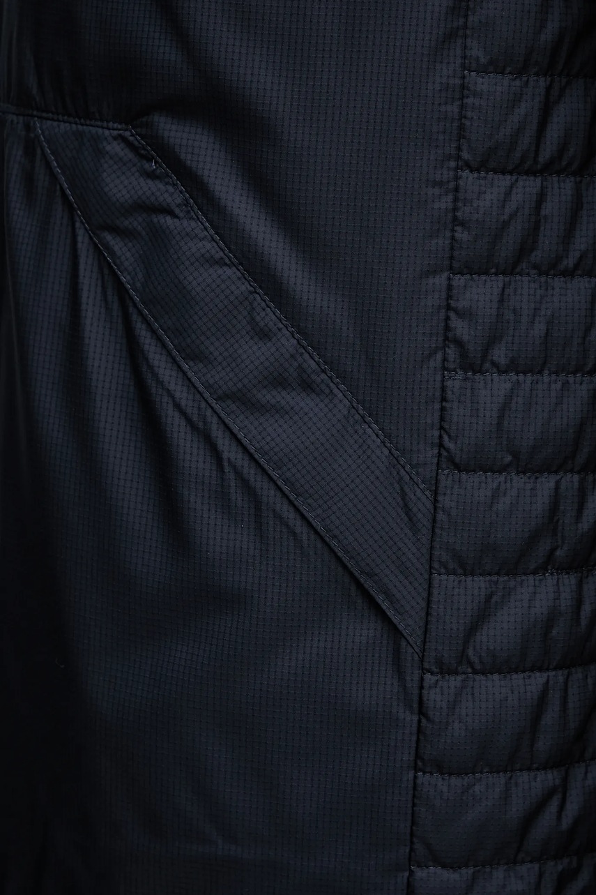 Αμάνικο μπουφάν United Colors of Benetton φωτογραφία