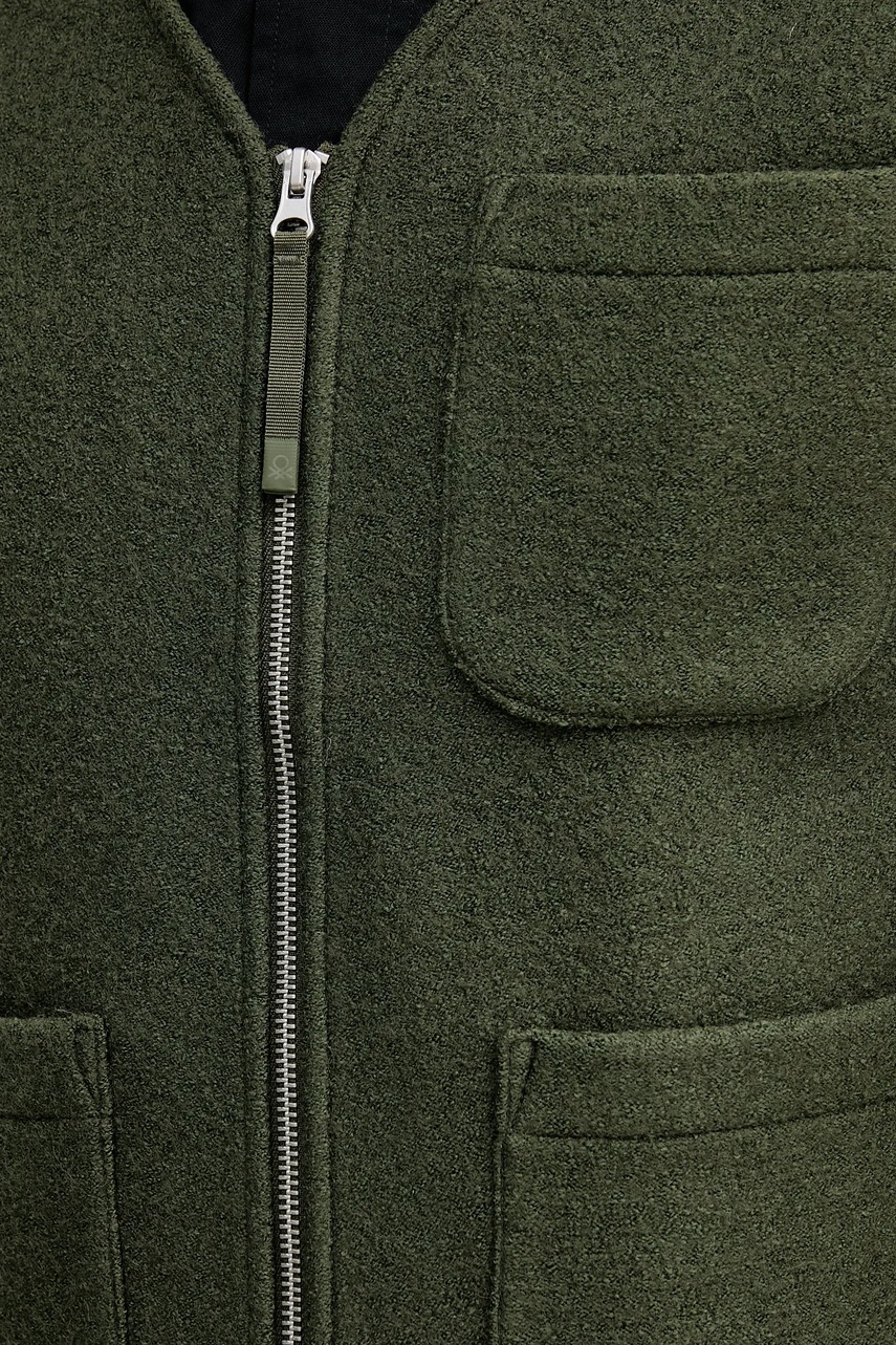 Αμάνικο με προσθήκη μαλλιού United Colors of Benetton φωτογραφία