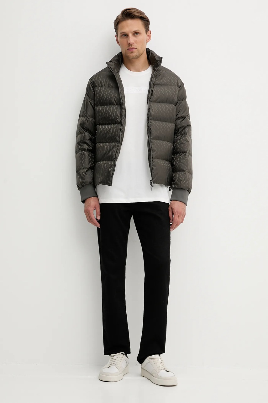 Пуховая куртка Armani Exchange цвет зелёный зимняя XM001580 AF16628 Пуховая куртка Armani Exchange цвет зелёный зимняя XM001580 AF16628