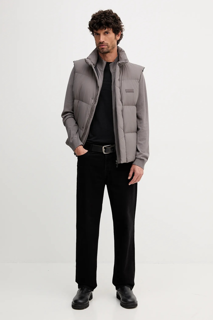 Пуховая безрукавка Armani Exchange цвет серый зимняя XM001100 AF16340