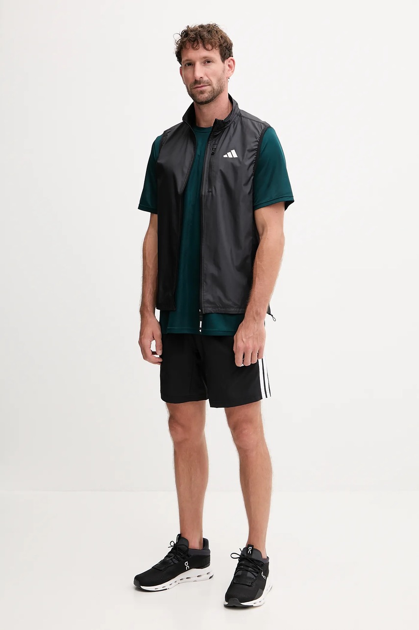 Спортивная безрукавка adidas Performance Own The Run цвет чёрный переходная IN1493