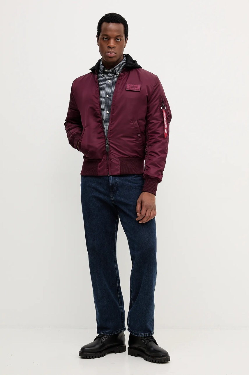 Куртка-бомбер Alpha Industries цвет бордовый зимняя 128113.608