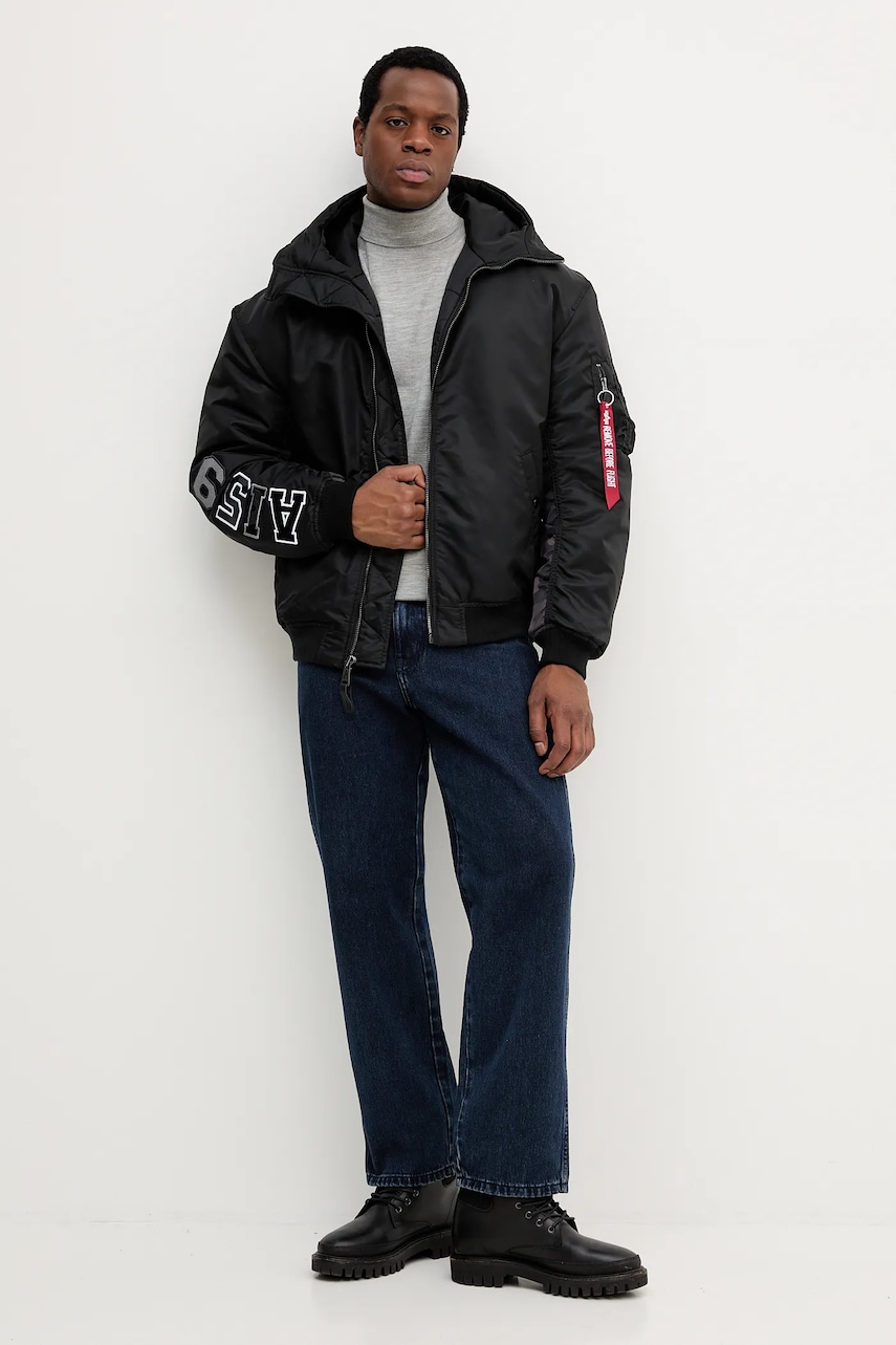 Куртка Alpha Industries цвет чёрный зимняя 258123.03 Куртка Alpha Industries цвет чёрный зимняя 258123.03