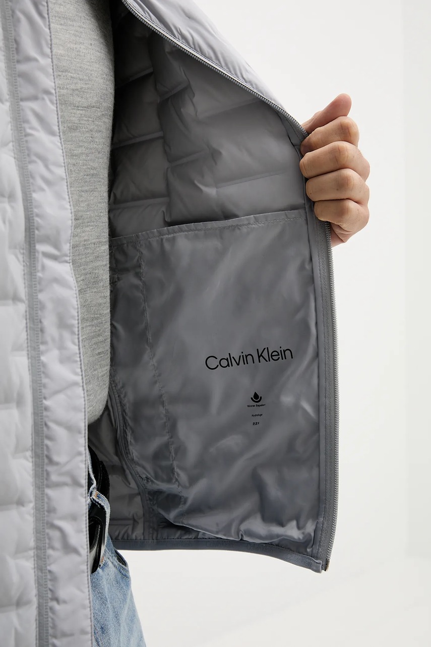 Μπουφάν με επένδυση από πούπουλα Calvin Klein φωτογραφία