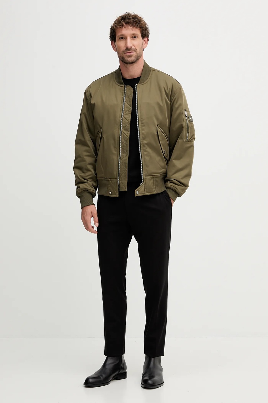 Куртка-бомбер Tommy Hilfiger цвет зелёный зимняя MW0MW40593