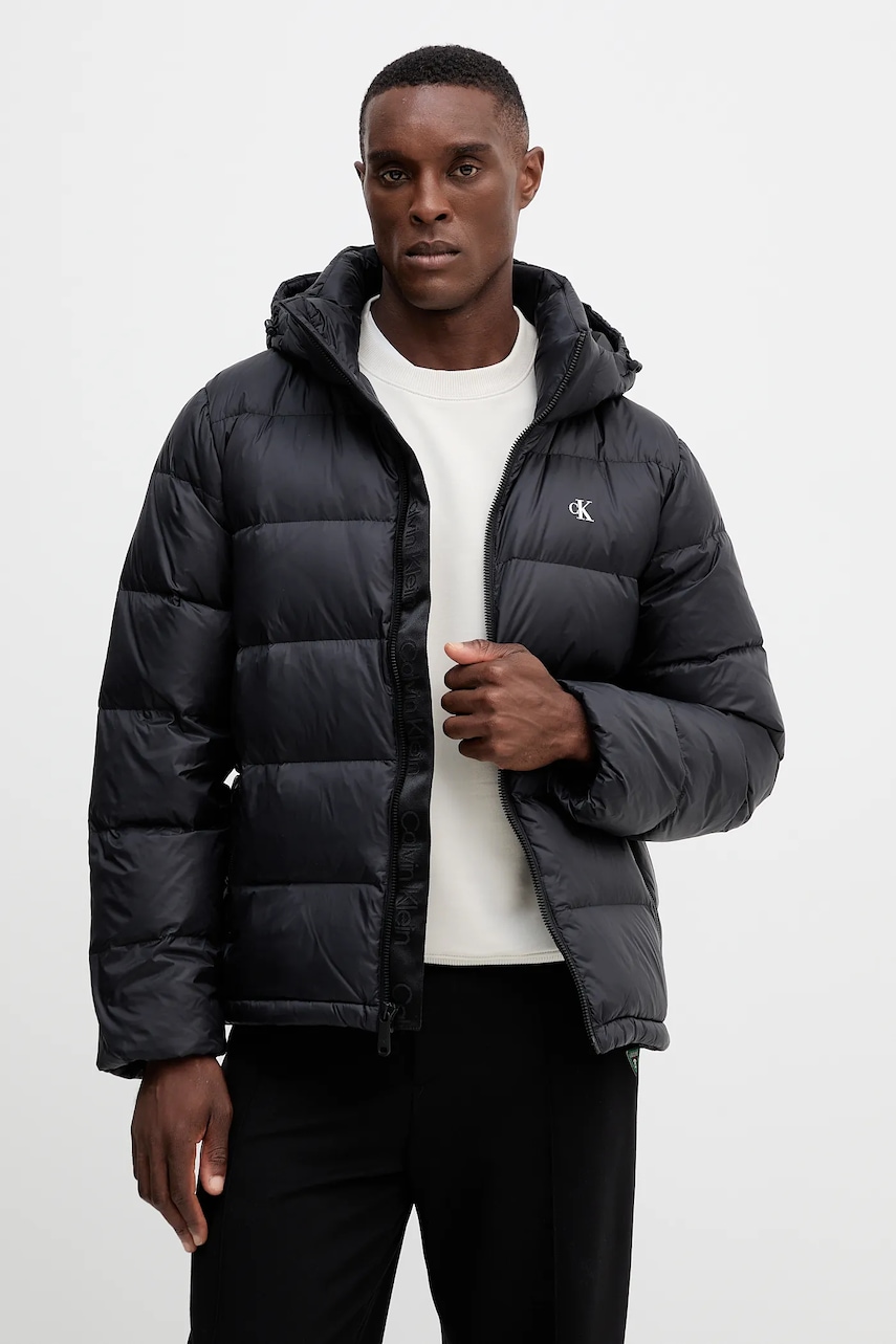 Levně Péřová bunda Calvin Klein Jeans černá barva, zimní, LV04RC518G