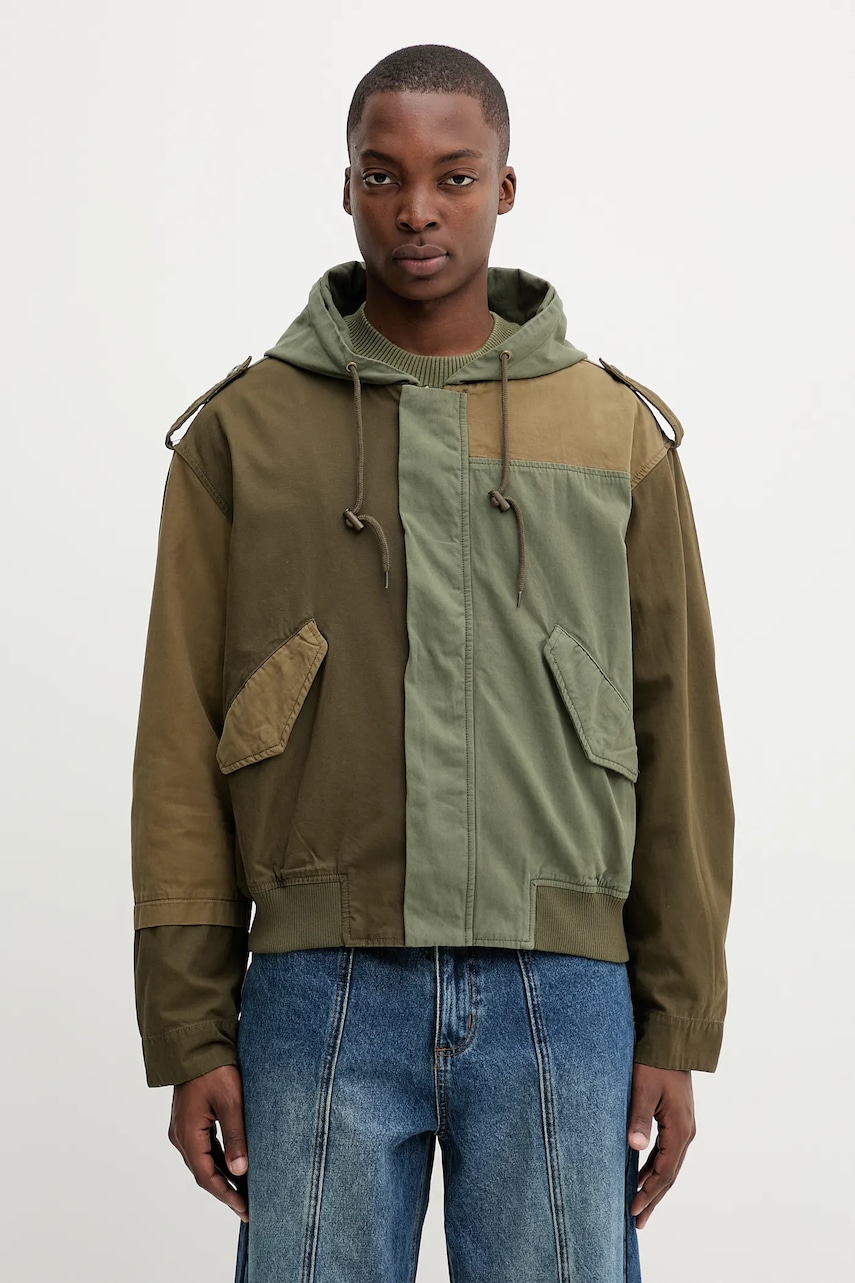 Desigual jachetă de bumbac MILITARY PATCHES culoarea verde, de tranziție, oversize, 25WMEW05