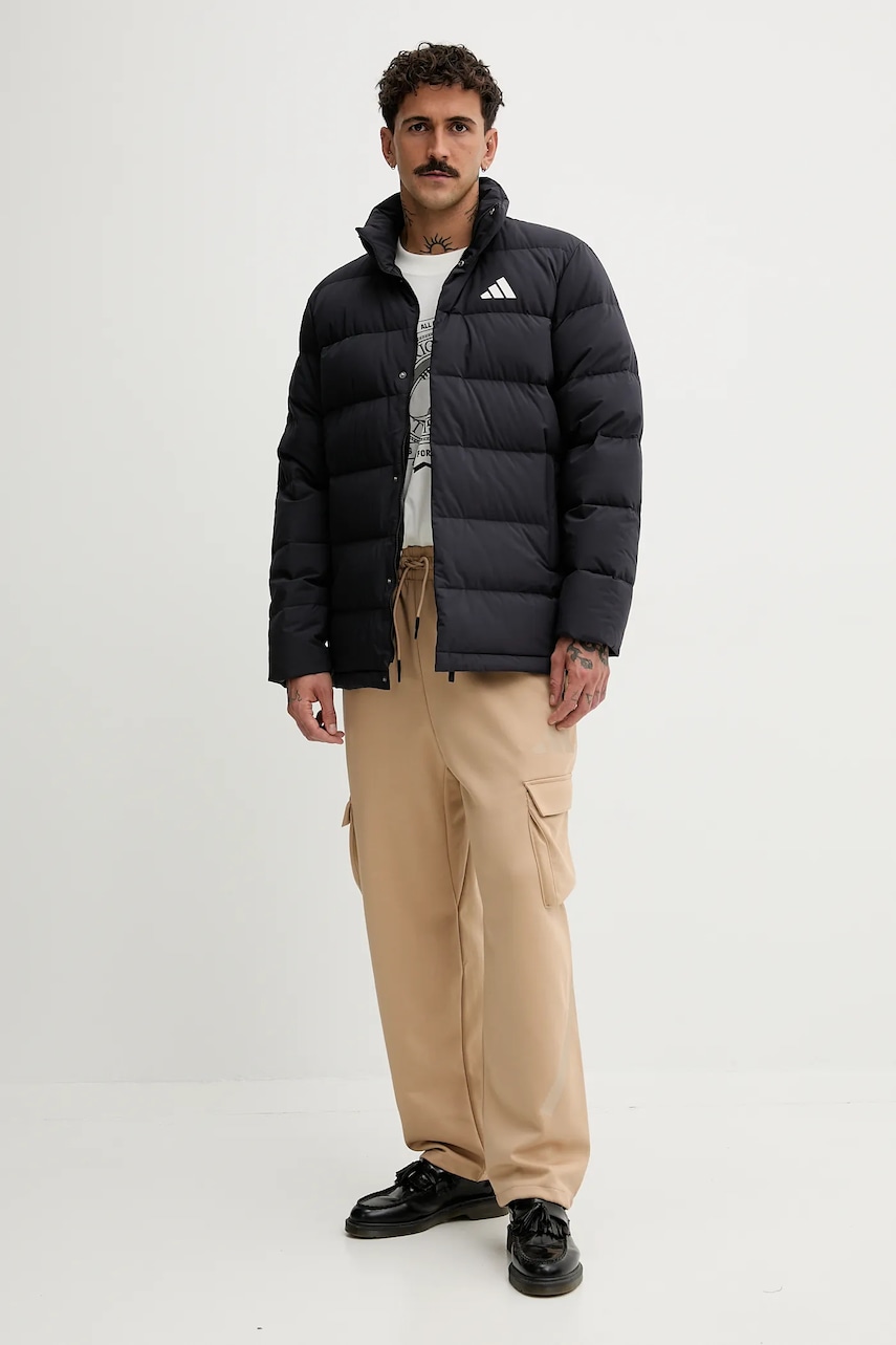 Пуховая куртка adidas Helionic цвет чёрный зимняя JN2092 Пуховая куртка adidas Helionic цвет чёрный зимняя JN2092