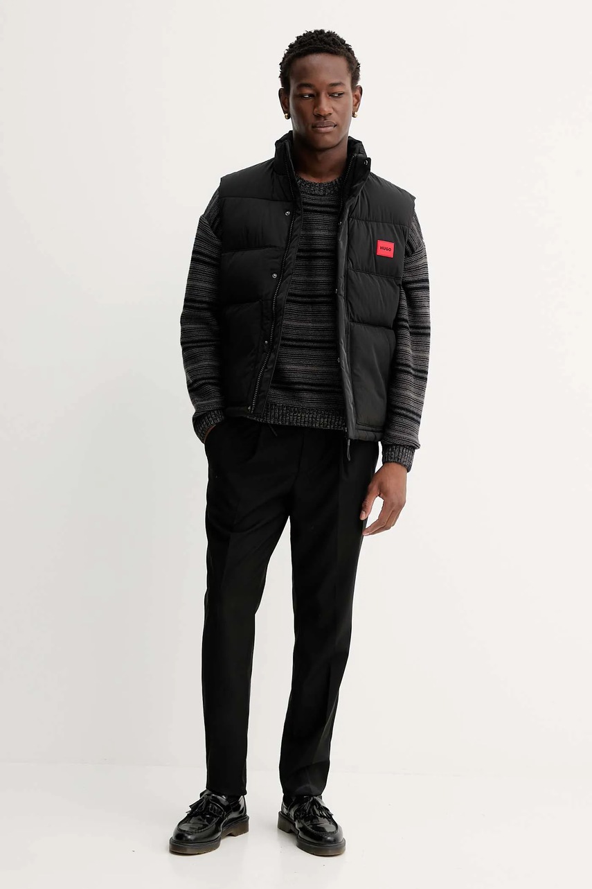 Безрукавка HUGO цвет чёрный зимняя 50549787