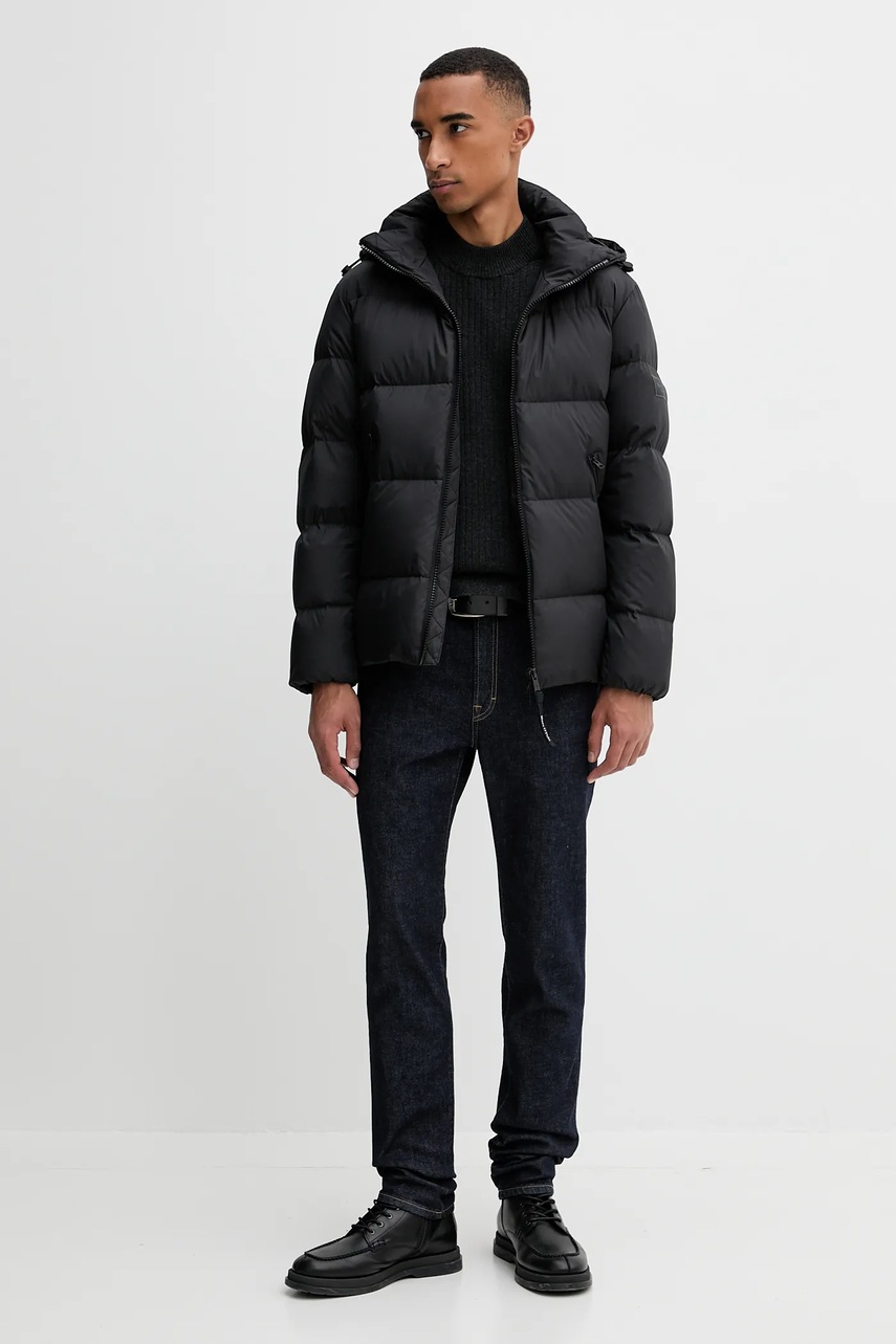 Пуховая куртка Marc OPolo цвет чёрный зимняя M29096070152