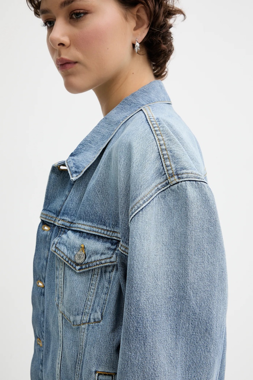 Τζιν μπουφάν Won Hundred φωτογραφία