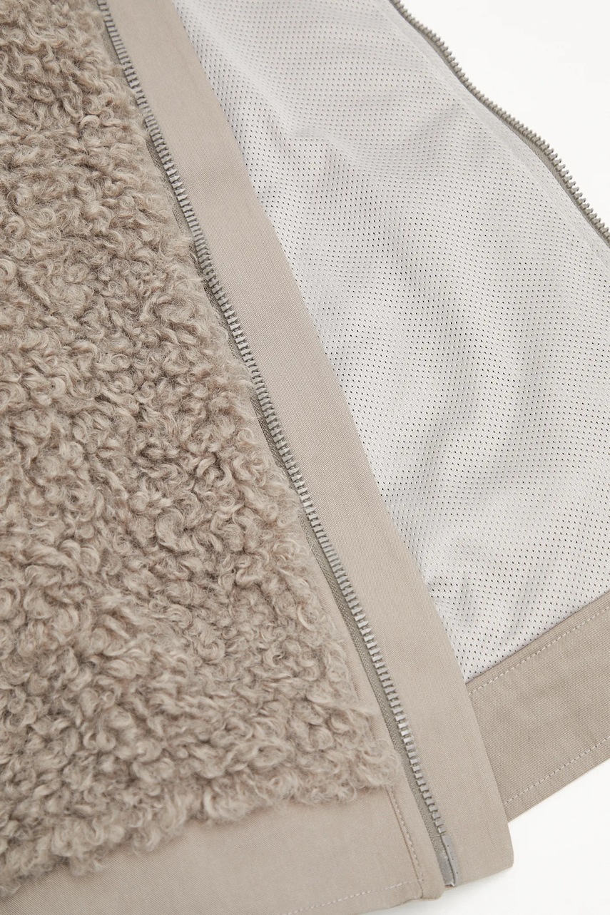 Αμάνικο μπουφάν Heliot Emil φωτογραφία