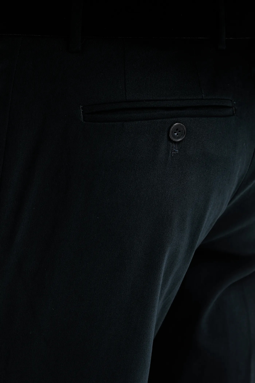 Oblek Tommy Hilfiger