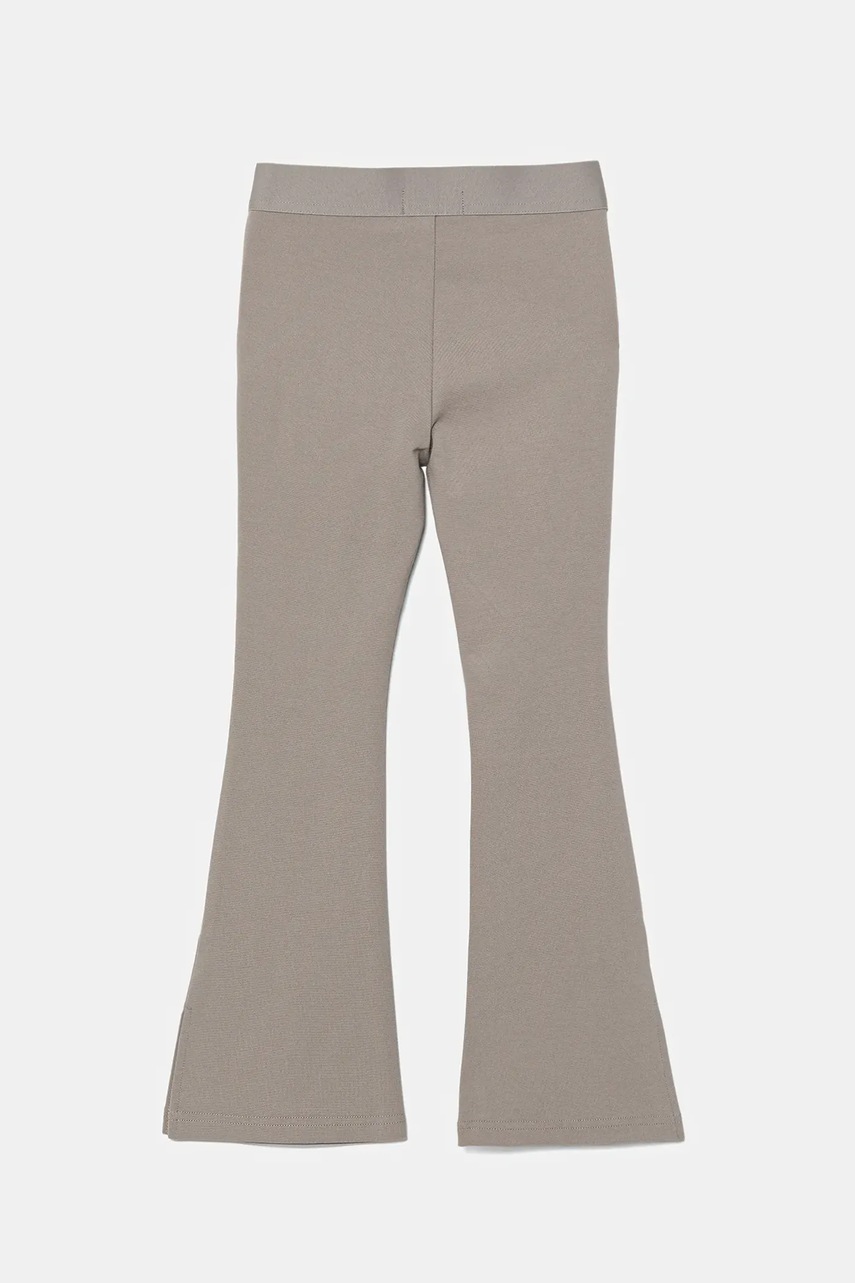Брюки Calvin Klein Jeans цвет бежевый однотонные IG0IG02292 Брюки Calvin Klein Jeans цвет бежевый однотонные IG0IG02292