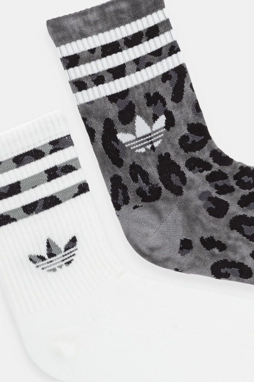 Носки adidas Originals Leo Crew S 2 шт цвет белый JW8010 Носки adidas Originals Leo Crew S 2 шт цвет белый JW8010