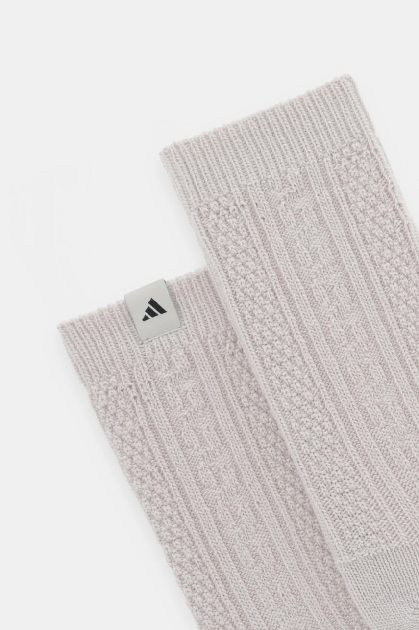 Носки adidas Winter Cable цвет бежевый KC3826 Носки adidas Winter Cable цвет бежевый KC3826