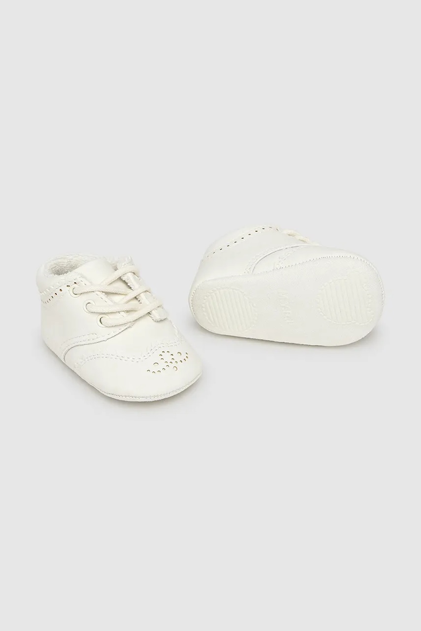 Mayoral Newborn pantofi pentru bebeluși culoarea bej, 9945