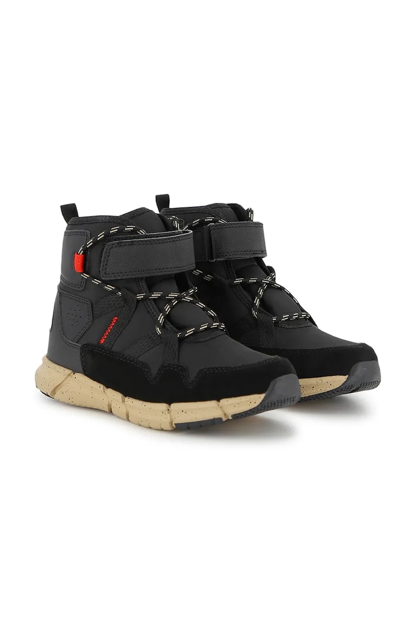 Levně Outdoorové boty HUGO černá barva, G00536