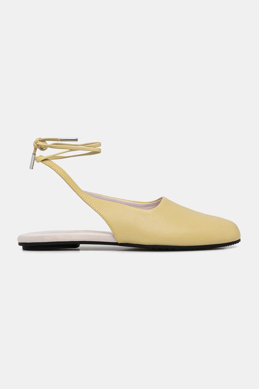 Levně Kožené baleríny Calvin Klein BALLERINA SLING BACK LTH žlutá barva, HW0HW02655