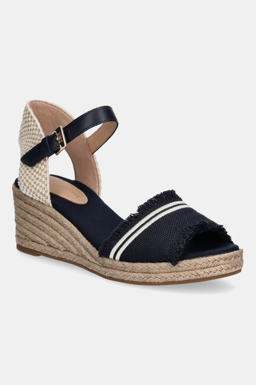 Levně Sandály Tommy Hilfiger FRINGE CANVAS MEDIUM WEDGE tmavomodrá barva, FW0FW08879