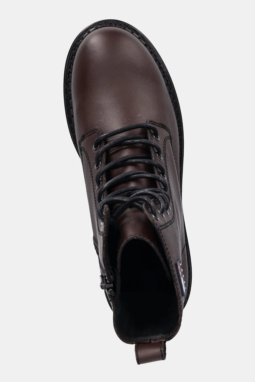 Δερμάτινα workers Tommy Jeans TJW URBAN LACE UP BOOT χρώμα: καφέ, EN0EN02907 φωτογραφία