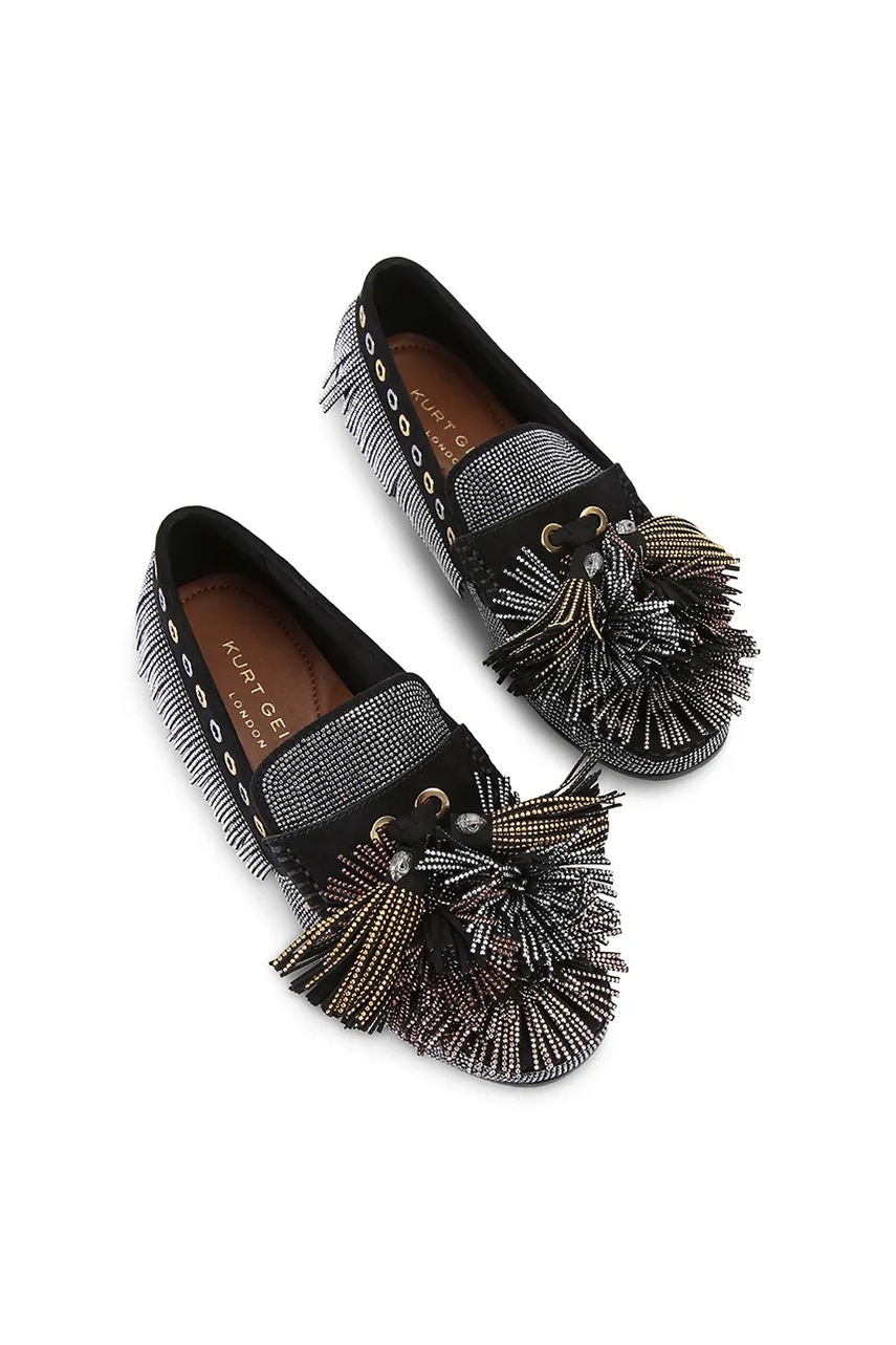 Замшевые мокасины Kurt Geiger London Pom Pom Moccasin цвет чёрный на плоском ходу 4369500609