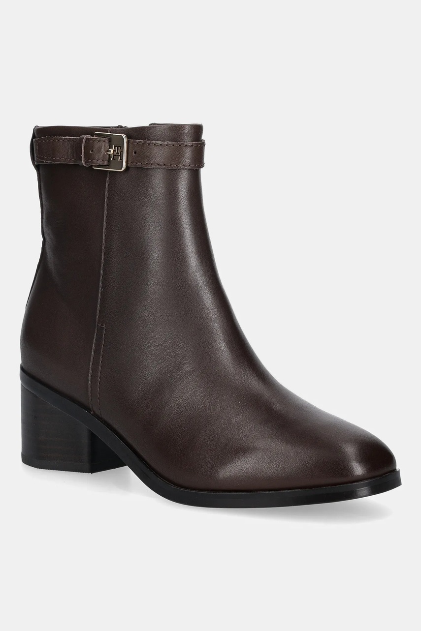 Levně Kožené kotníkové boty Tommy Hilfiger TH BUCKLE RIDING MID HEEL BOOTIE dámské, hnědá barva, na podpatku, FW0FW08859