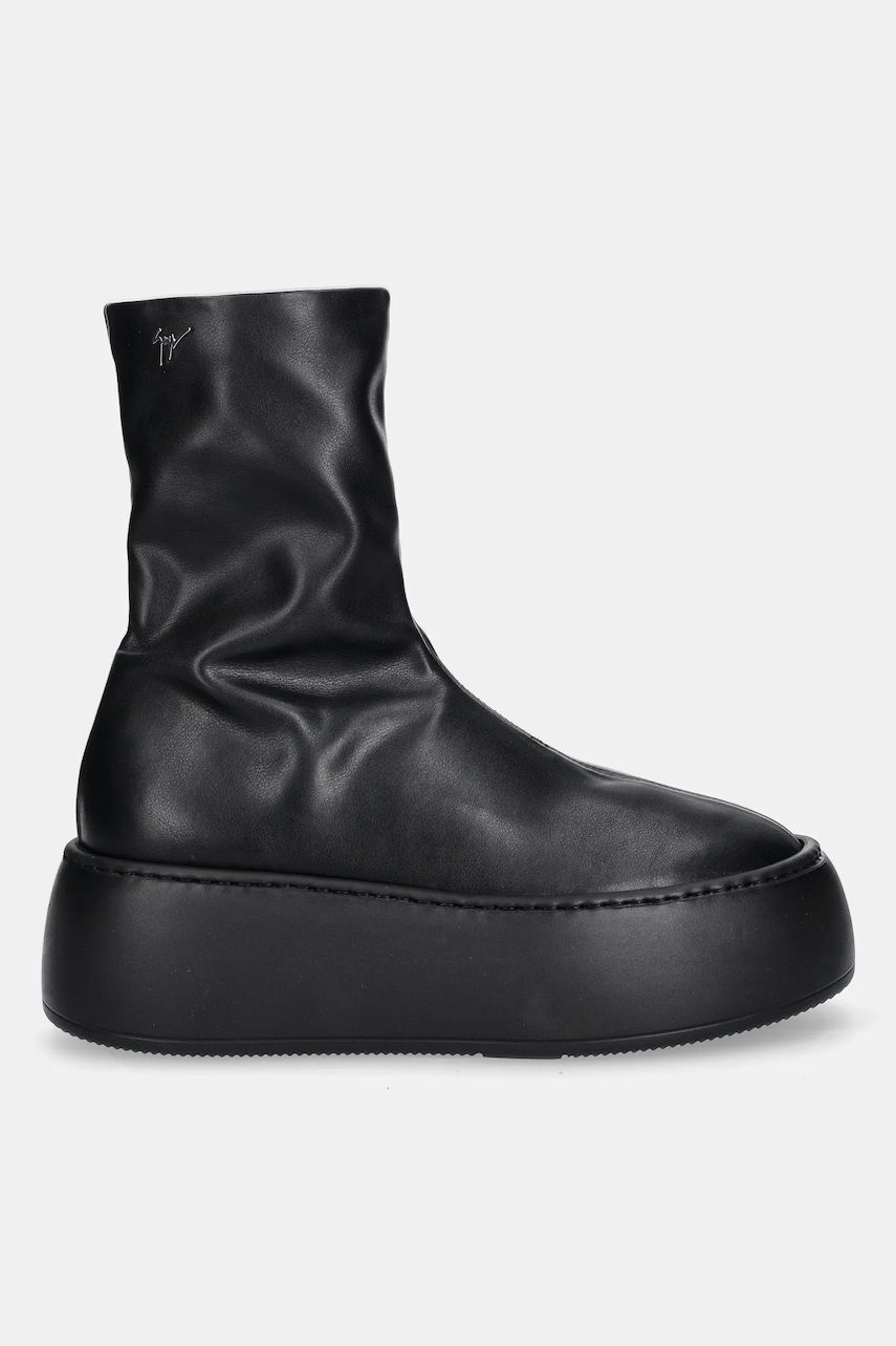 Полусапожки Giuseppe Zanotti Alma цвет чёрный на платформе RW40036.002 Полусапожки Giuseppe Zanotti Alma цвет чёрный на платформе RW40036.002