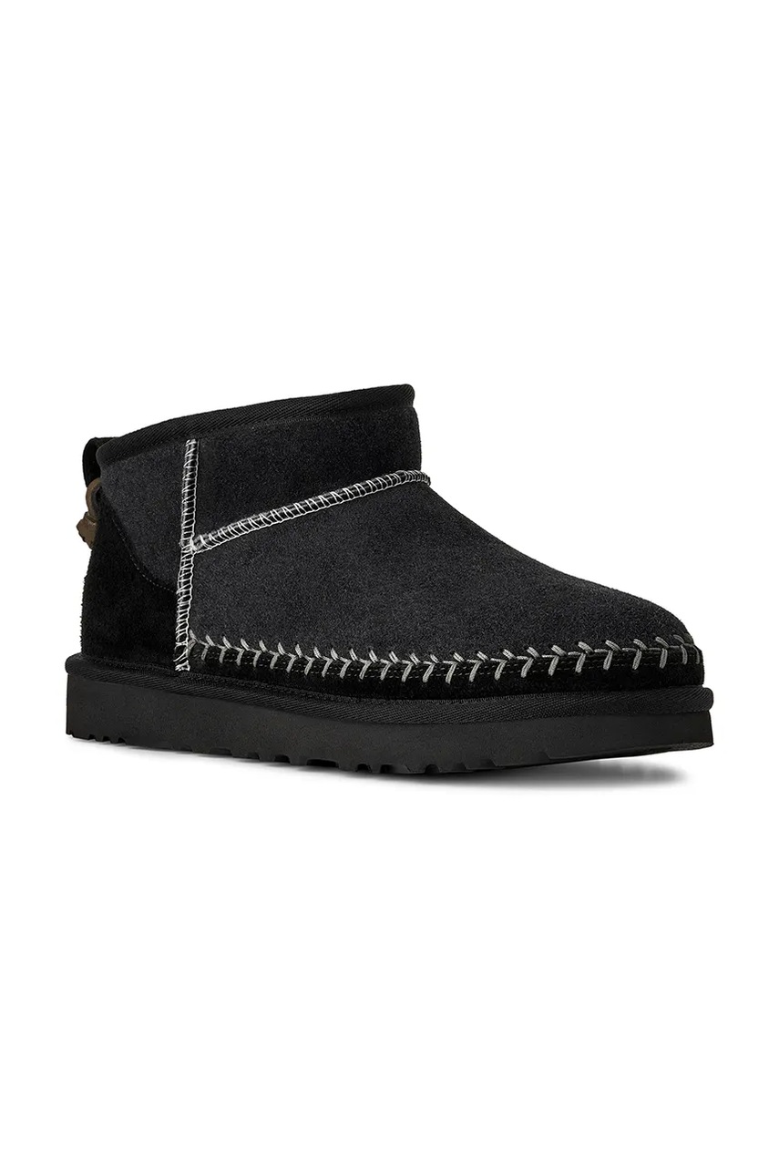 Зимние сапоги UGG Classic Ultra Mini Biarritz цвет чёрный 1171538.BLK