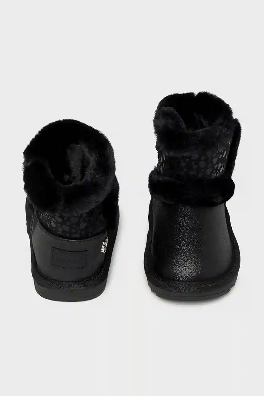 Зимняя обувь Mayoral цвет чёрный 42575