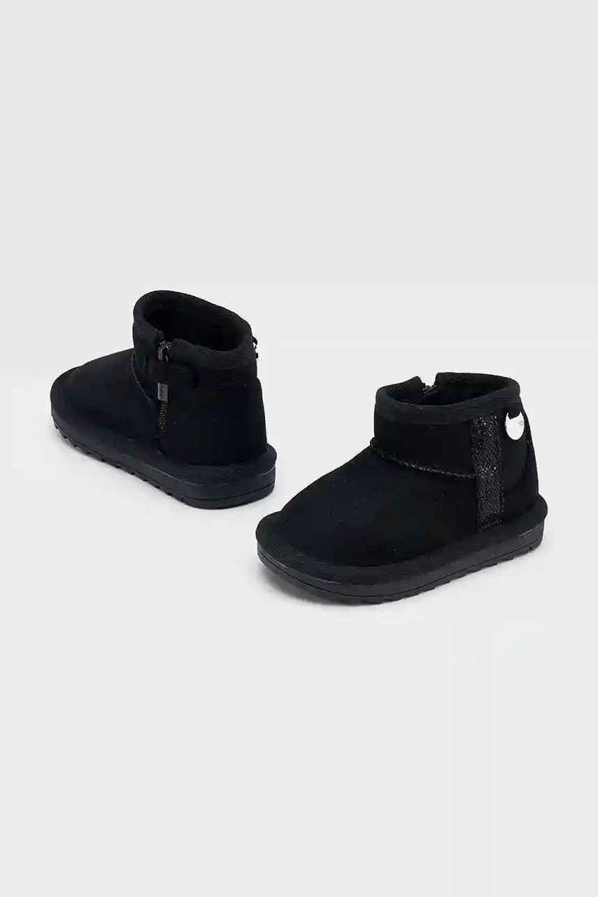 Зимняя обувь Mayoral цвет чёрный 42577