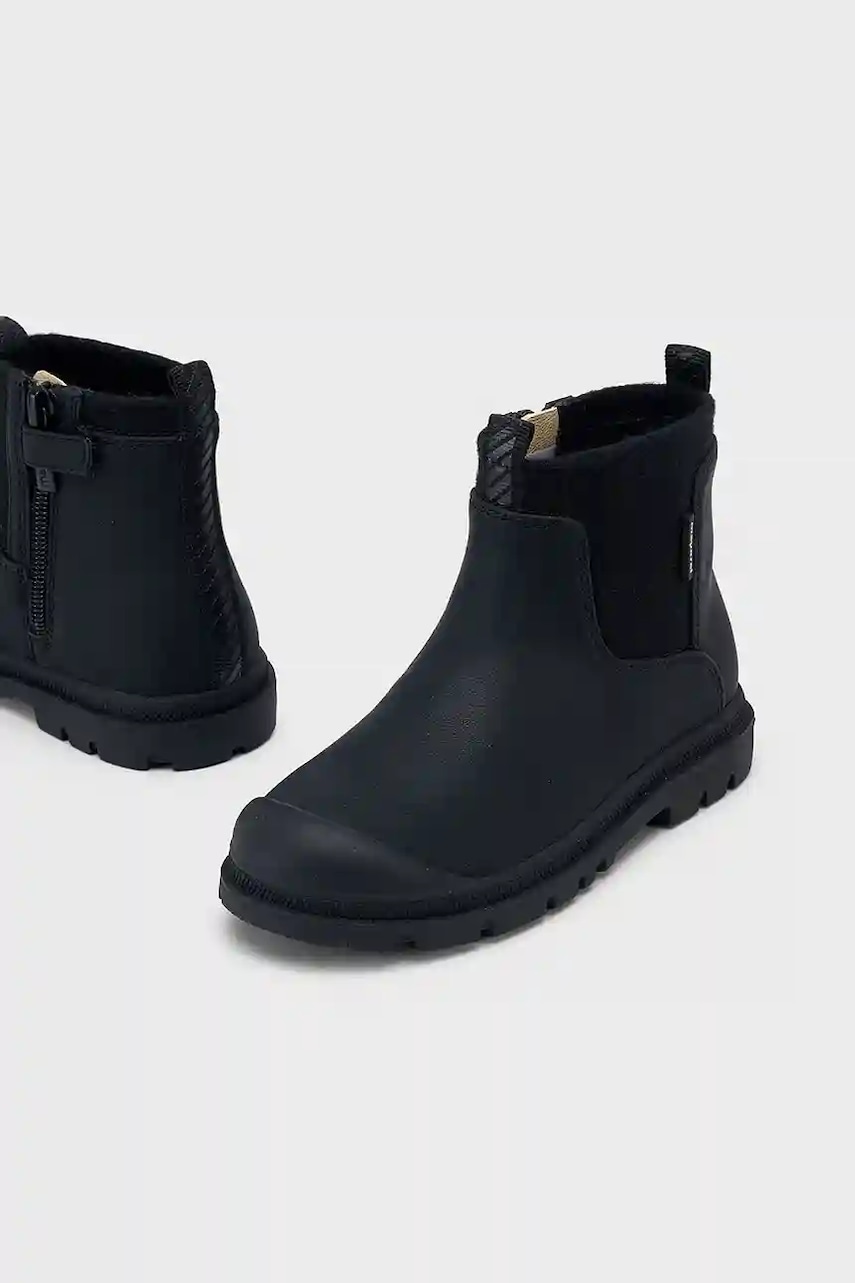 Детские ботинки Mayoral цвет чёрный 44617 в Луцке Детские ботинки Mayoral цвет чёрный 44617 в Луцке