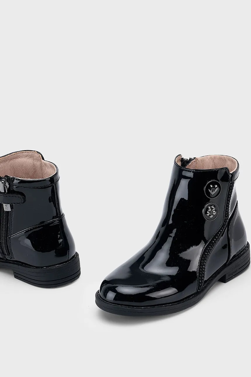 Детские ботинки Mayoral цвет чёрный 46562 в Луцке Детские ботинки Mayoral цвет чёрный 46562 в Луцке