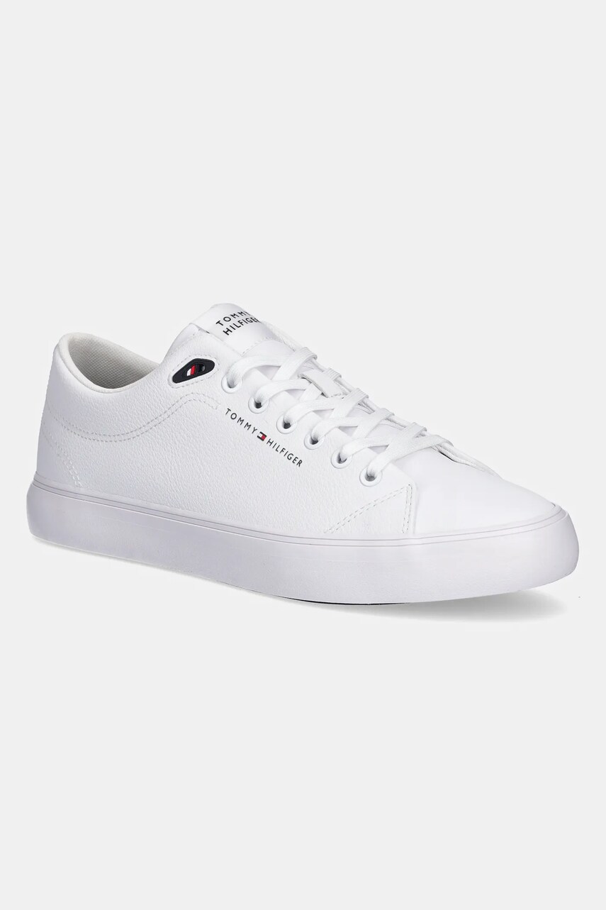 Levně Tenisky Tommy Hilfiger TH HI VULC CORE LOW LTH II ESS pánské, bílá barva, FM0FM05511