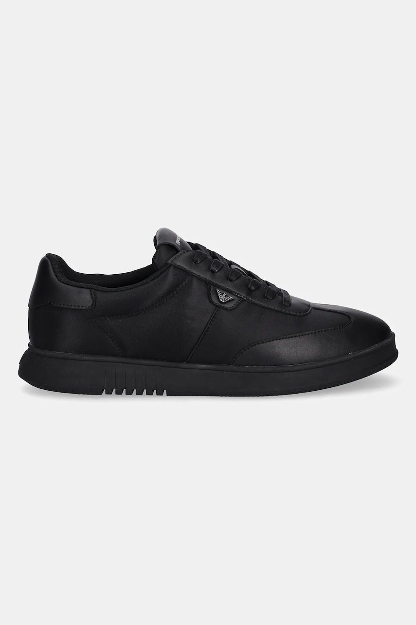 Кроссовки Emporio Armani цвет чёрный EM003062 AF18210 UC001 Кроссовки Emporio Armani цвет чёрный EM003062 AF18210 UC001