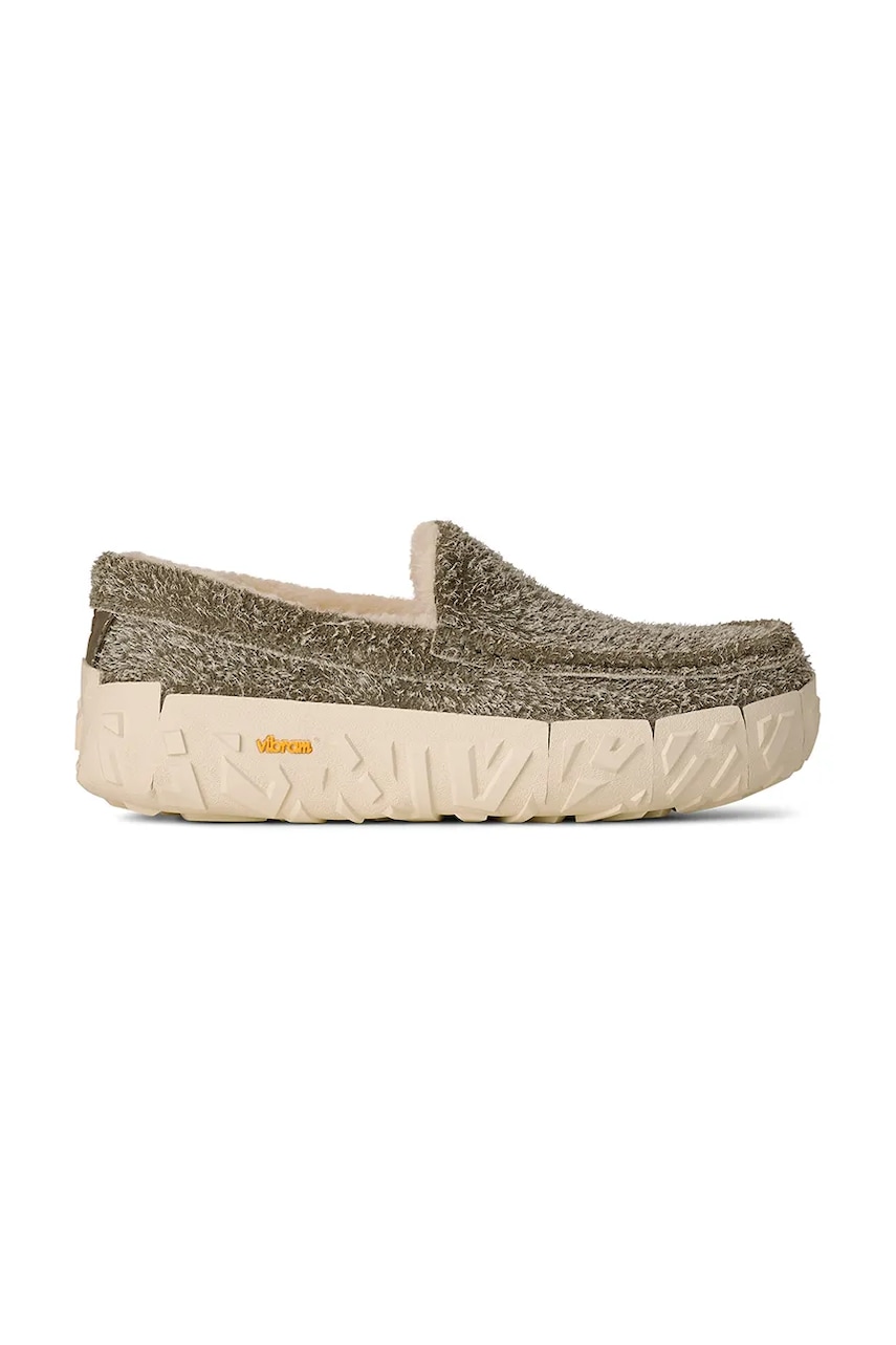 Levně Semišové mokasíny UGG Ascot Wrap Tech pánské, zelená barva, 1167670.MBF