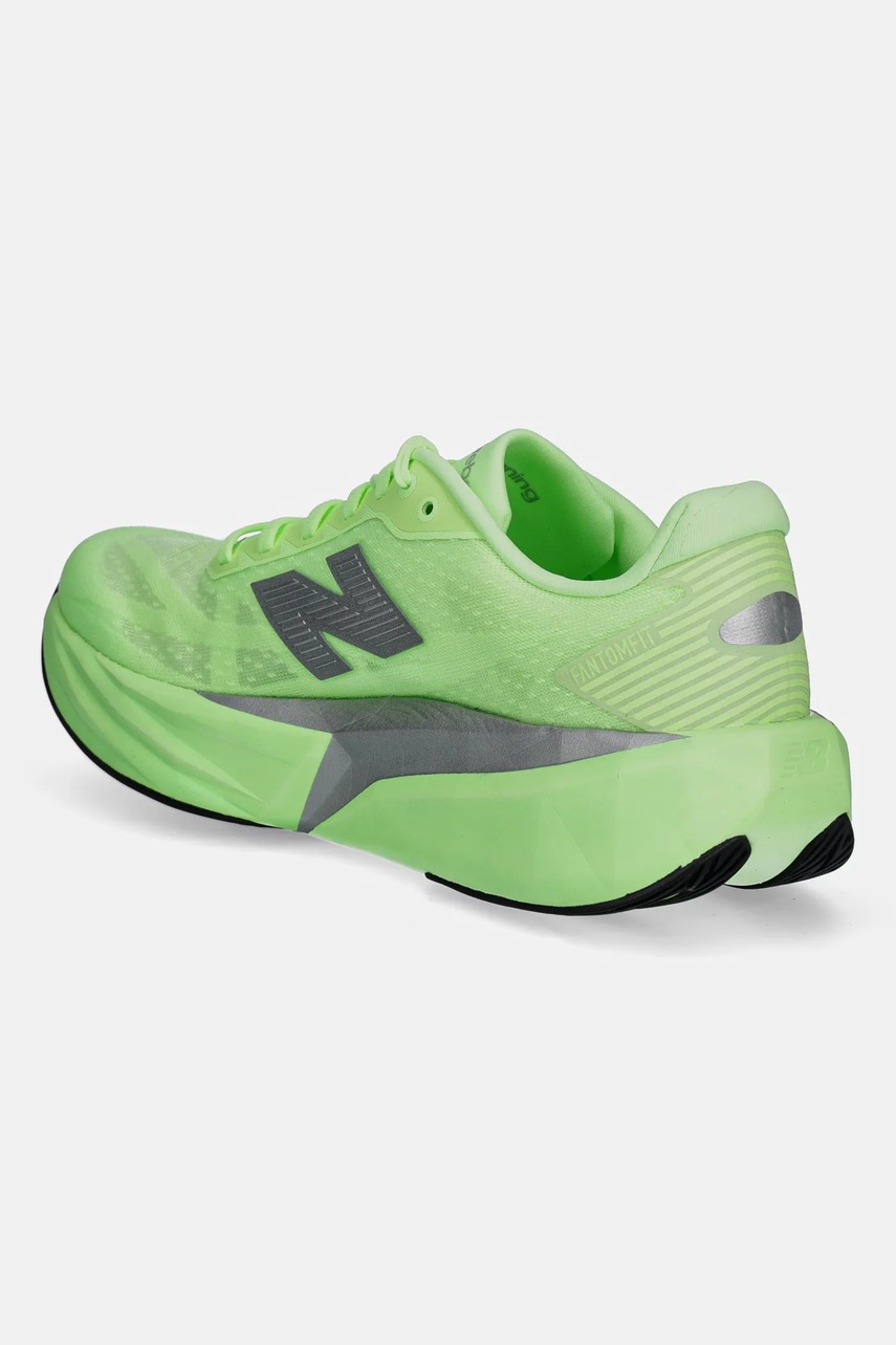 Běžecké boty New Balance MFCX