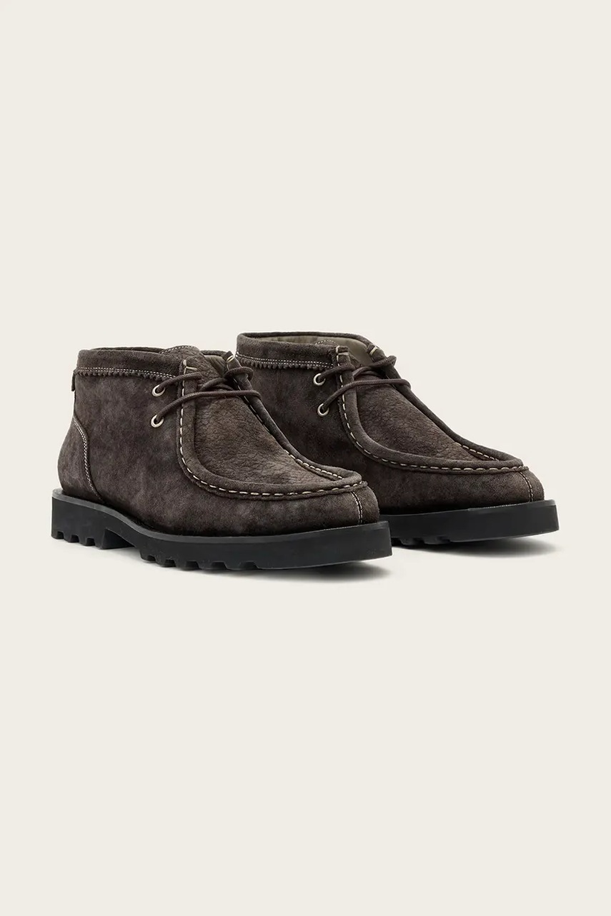 Замшевые туфли AllSaints SKIFF SUEDE BOOT цвет серый M015FC