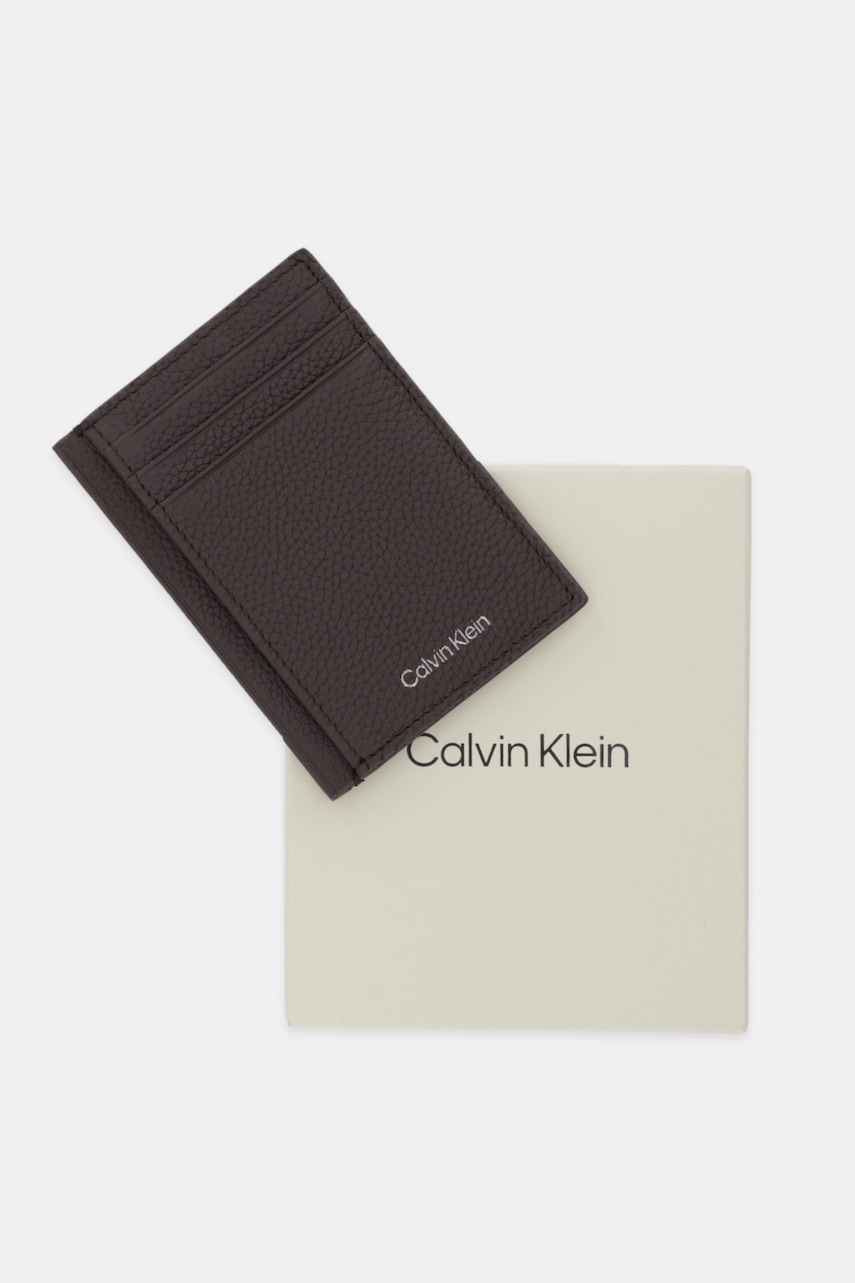 Levně Kožené pouzdro na karty Calvin Klein hnědá barva, LV04D1061G