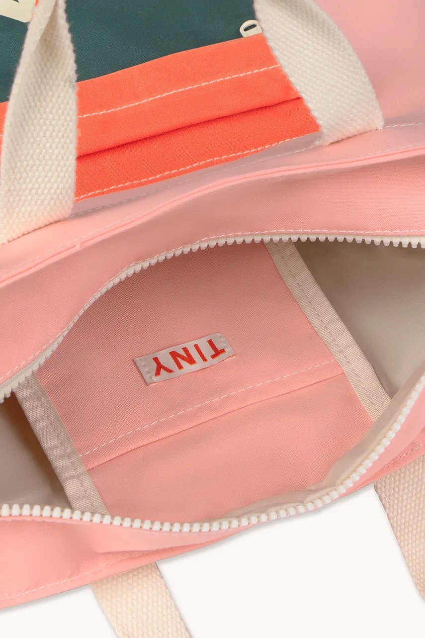 Детская сумка Tinycottons COLOR BLOCK TOTEPACK цвет розовый AW25-509 в Черновцах Детская сумка Tinycottons COLOR BLOCK TOTEPACK цвет розовый AW25-509 в Черновцах