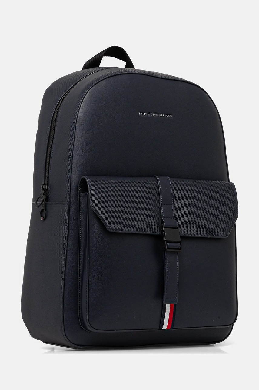 Рюкзак Tommy Hilfiger цвет синий большой однотонный AM0AM13476 Рюкзак Tommy Hilfiger цвет синий большой однотонный AM0AM13476