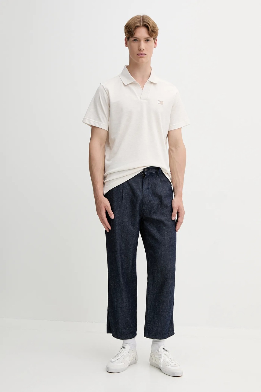 Поло Tommy Jeans цвет бежевый однотонное DM0DM21657 Поло Tommy Jeans цвет бежевый однотонное DM0DM21657