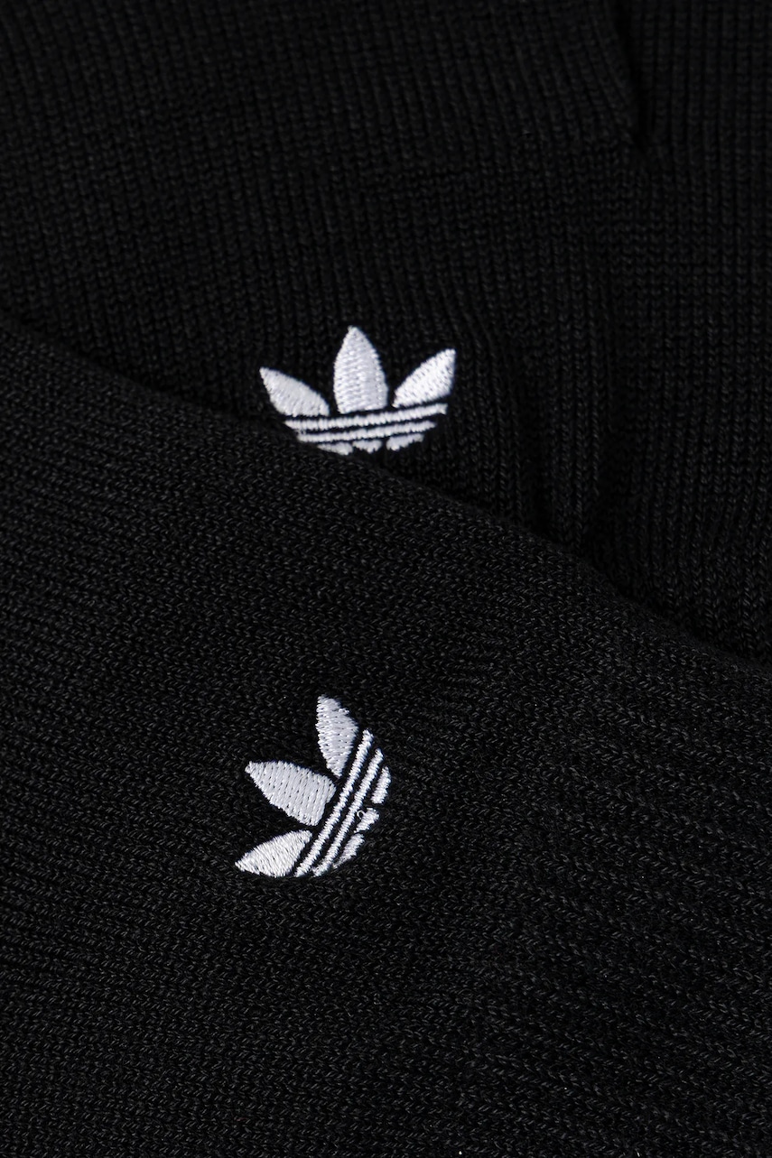 Перчатки adidas Originals Adicolor цвет чёрный JW7908 Перчатки adidas Originals Adicolor цвет чёрный JW7908