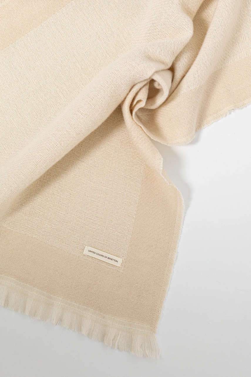 Шарф United Colors of Benetton цвет бежевый узор 67M5DU01U