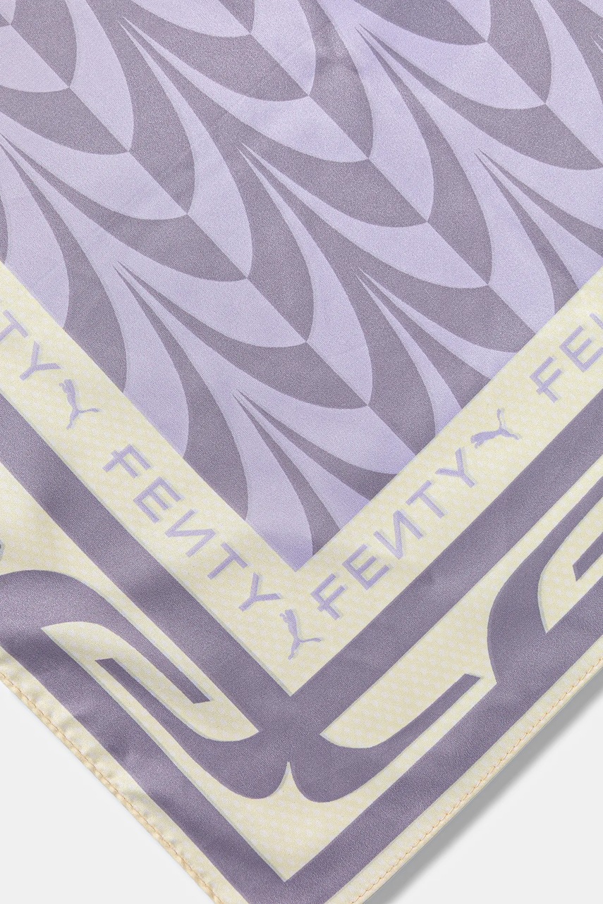 Платок Puma PUMA x FENTY цвет фиолетовый узор 55009 Платок Puma PUMA x FENTY цвет фиолетовый узор 55009