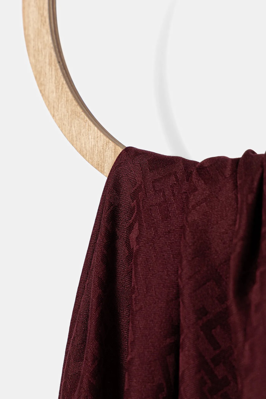 Шарф Tommy Hilfiger цвет бордовый узор AW0AW17789